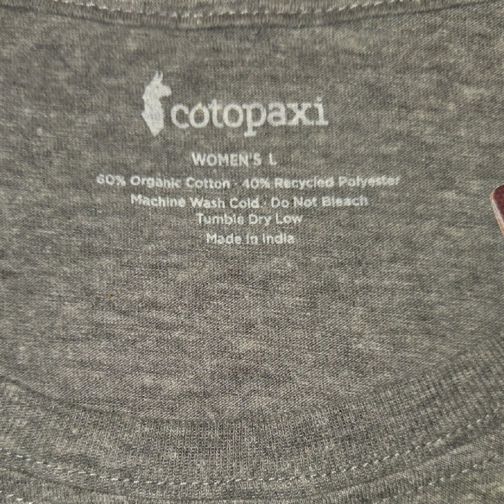 Cotopaxi Women Gray Tee with Vibrant Stripe - Picture 3 of 4